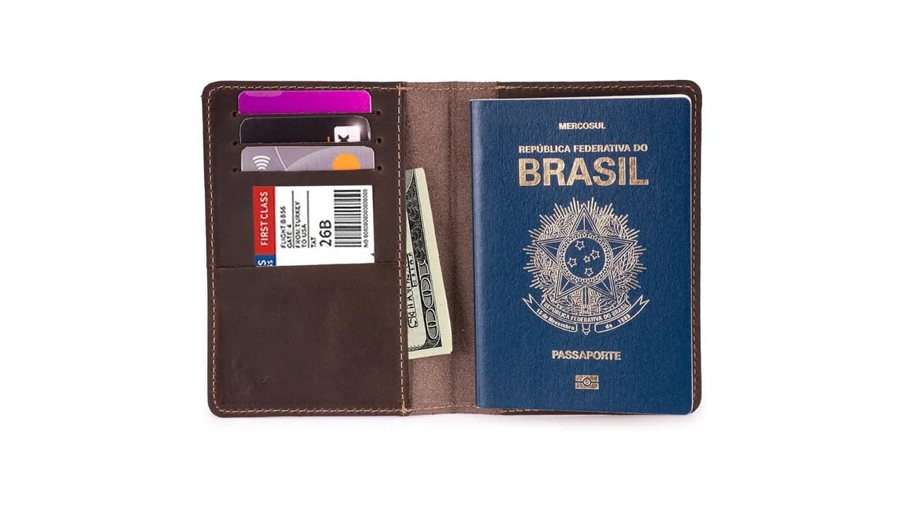 Melhor Porta Passaporte de Couro: 10 Modelos Luxo com Segurança RFID